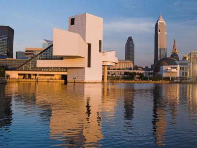 Rock and Roll Hall of Fame From Raw Shooter Essentials