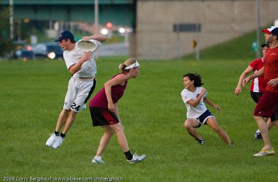 080822-h&h-bagel-fluid-druids-9576.jpg