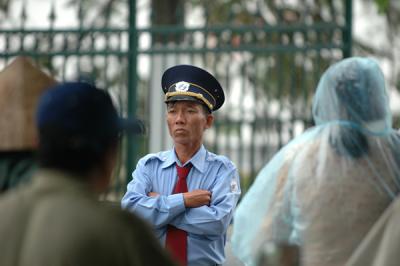 security_guard.jpg