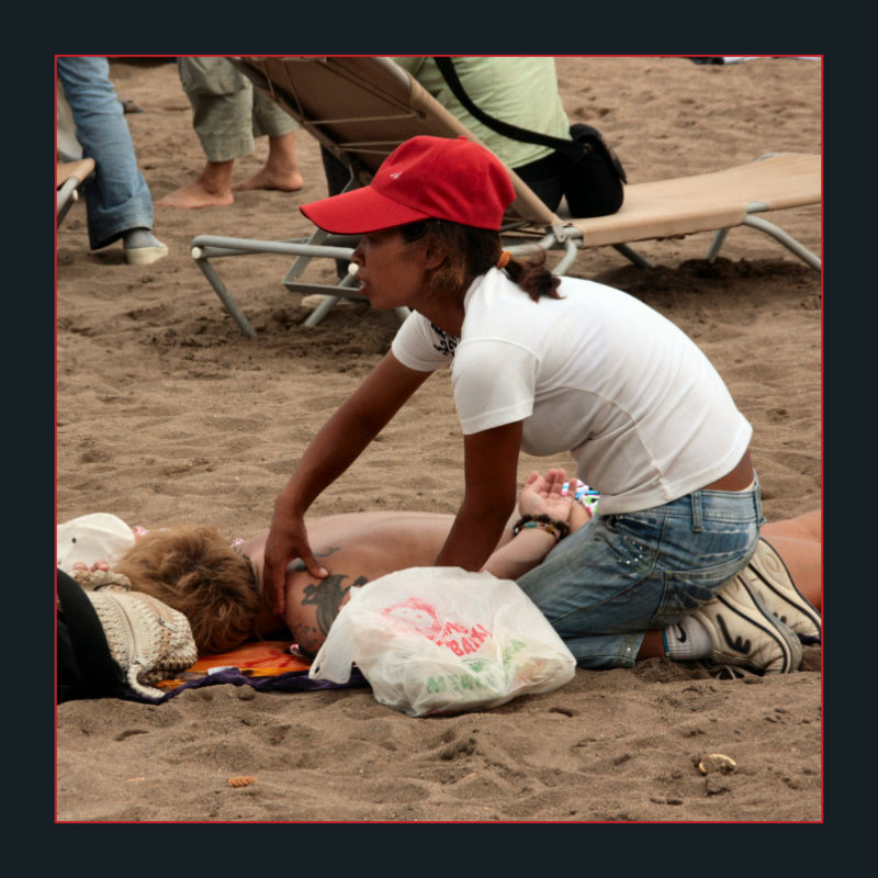 massage service on the beach