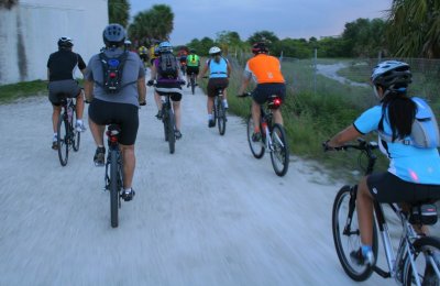 bicycling08 102.jpg