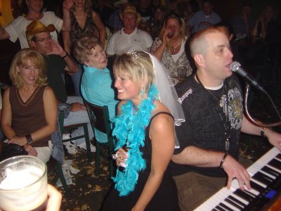 singing to Amy in San Antonio