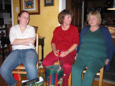 Linda Susie & Fiona