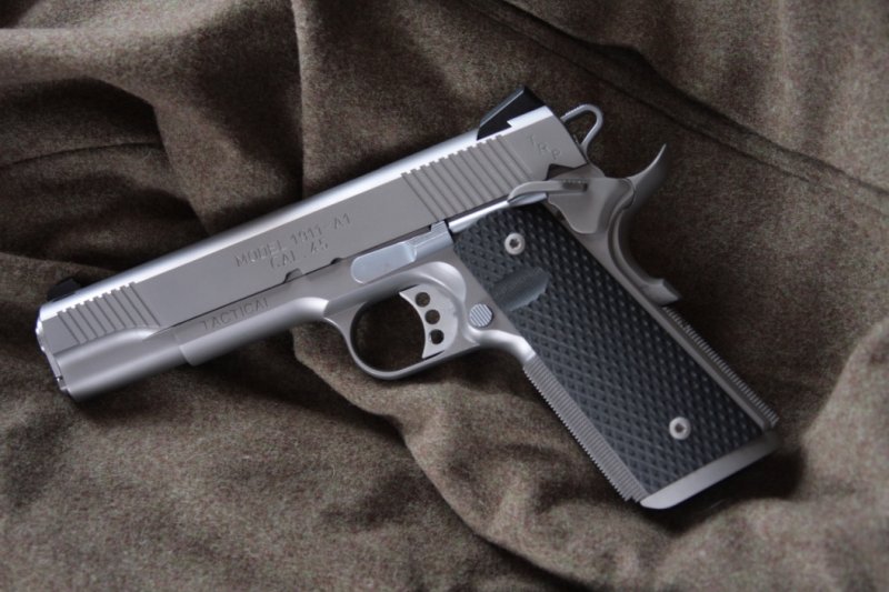 Springfield 1911 45 ACP-110.jpg