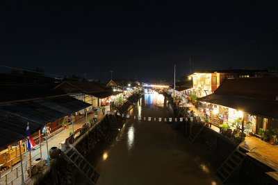 Floating Market @ Night