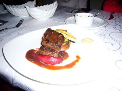 grilled vension with raspberry peach sauce