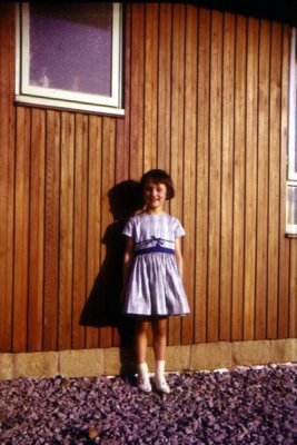 eIS1 slide 04 Elaine blue dress Battersby