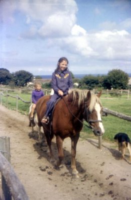 eSlide 02 Kathy on pony