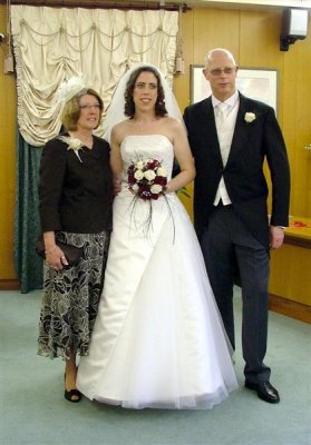 Clare and parents DSCF8068
