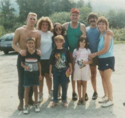 Front row - Danny, Heather, & Serenia
Back row - Robert, Stephanie, Alicia, Dad, Dan, & Yulonda