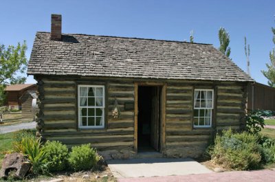 Pioneer cabin