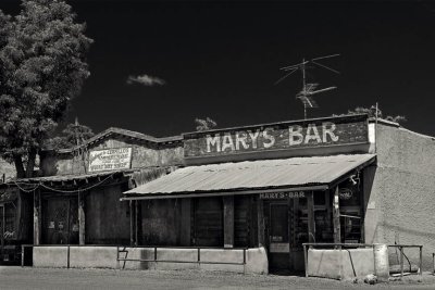 Marys Bar Cerrillos NM