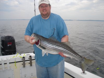 5/4/2010 Witmer Charter onboard Down Time Sportfishing Charters