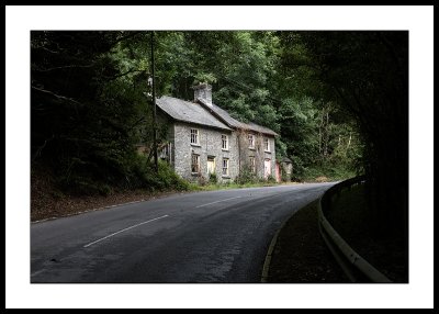 Welsh cottage.jpg