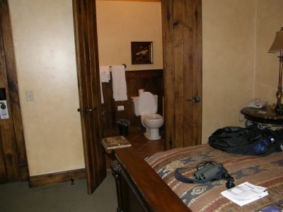Antler Inn bathroom