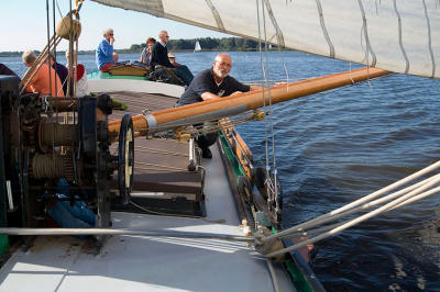 managing the sails