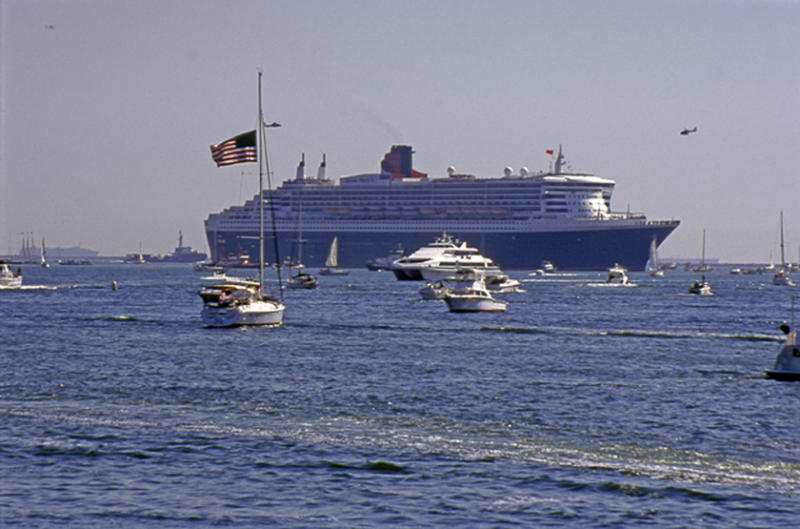 QUEEN MARY 2