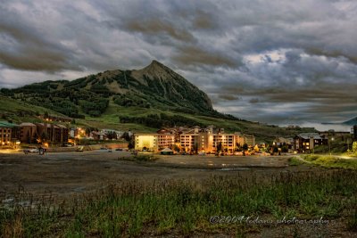 Crestted Butte at dawn