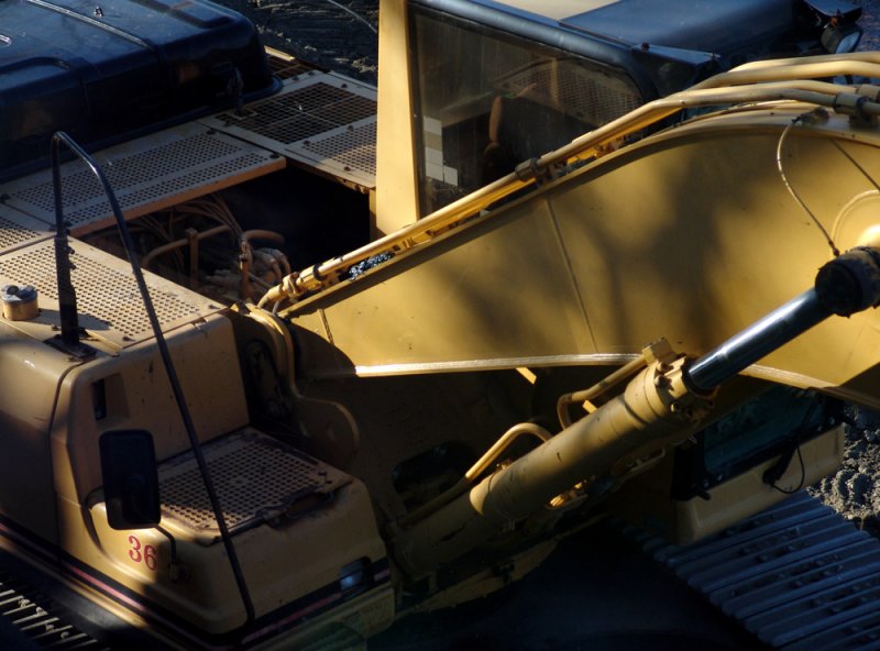 awesome toys (excavator)