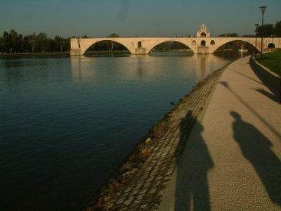 Avignon-nous et le pont-107.JPG