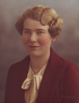 Jean Halsall aged 21, 1935