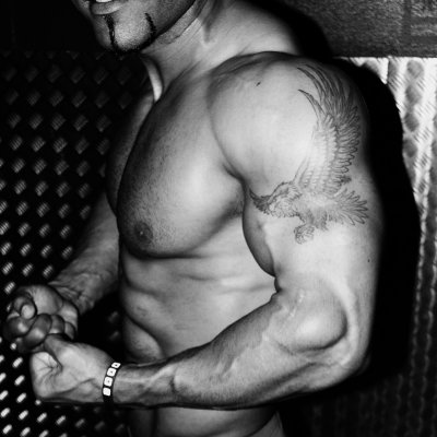 detail body shot outtake #2