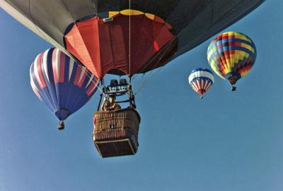 g3/72/499072/3/58362825.BalloonTakeOff.jpg