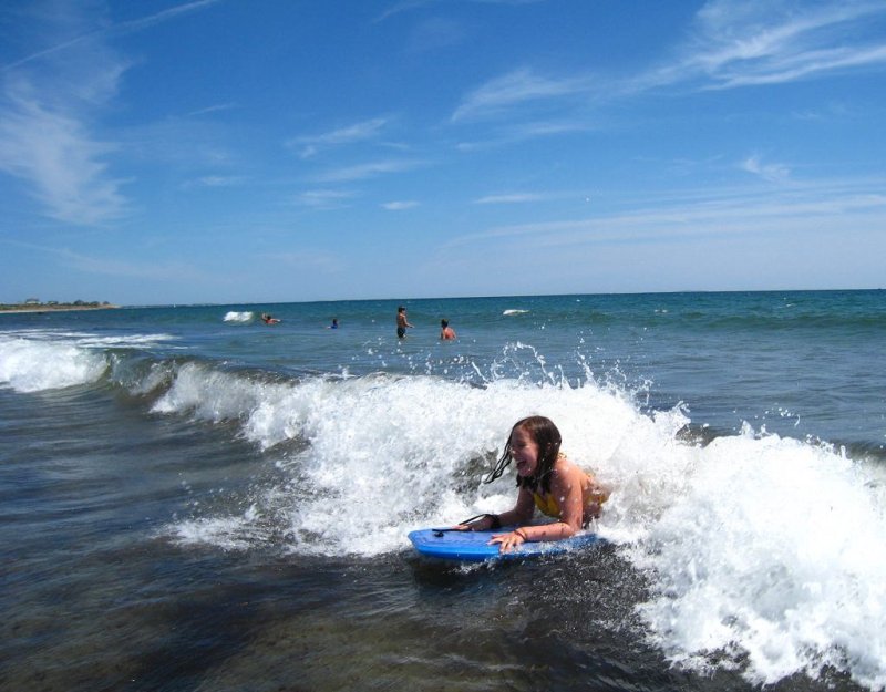 pbase Fran Body surfing August 14 IMG_0450.jpg