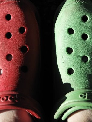 pbase Why am I wearing two different color shoes_DSC1990.jpg