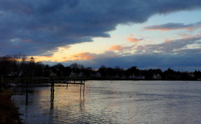 g3/72/523572/3/55792961.SunsetonFeb62006.jpg