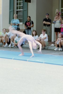 052.jpg