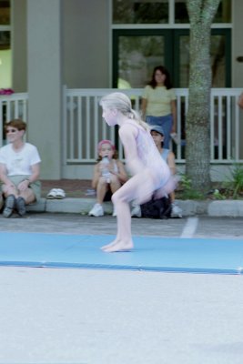 062.jpg