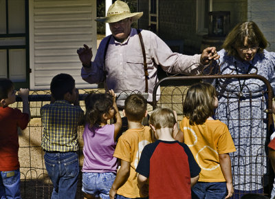 Steven Baethge and Rita Carleton, both Park Rangers and Interperters, teaching history