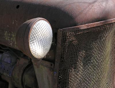 Headlight with mesh grill