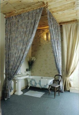 OCI bath_in_bedroom.jpg