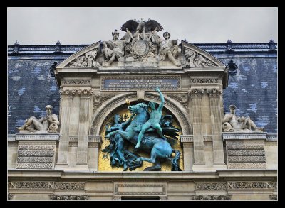  Museo del Louvre