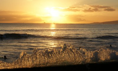 Sunset off Wakiki Beech - Hawaii