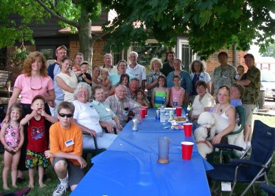 A small gathering of the Klovski Clan