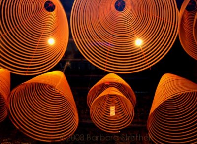 CB Tin Hau Temple incense.JPG