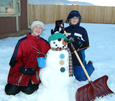 Snowman and snowkids