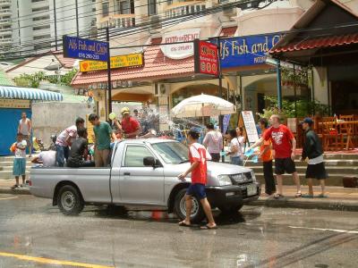 phuket100.jpg
