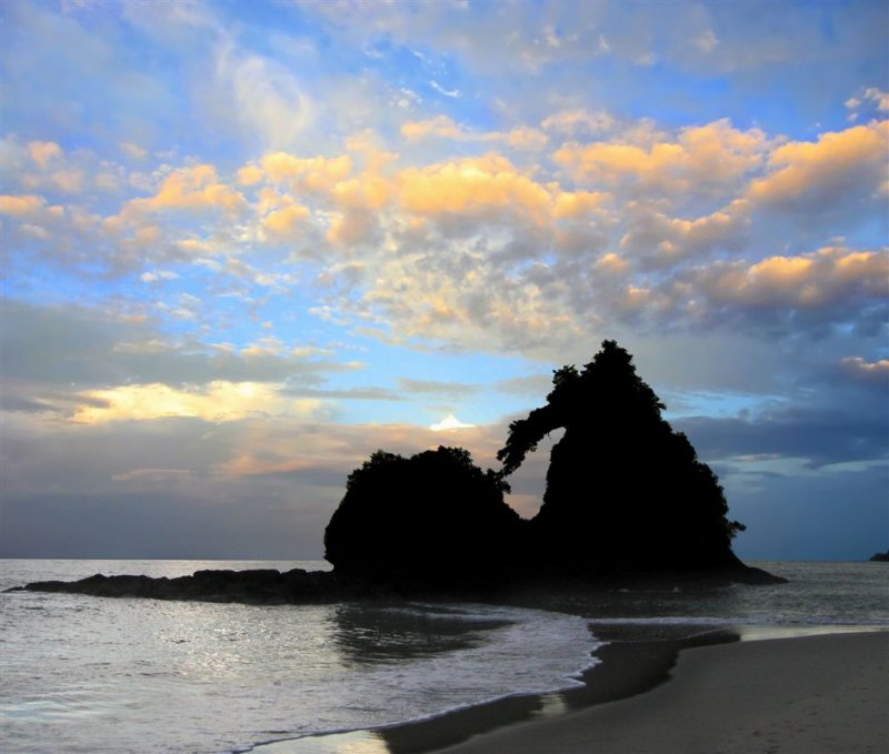 Sunset in Manuel Antonio National Park