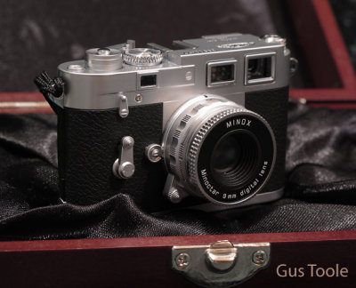 Minox DCC 5.0 (Leica M3 replica)