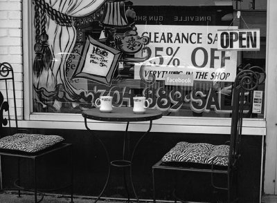 25% off B&W