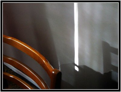 chair-and-shadow
