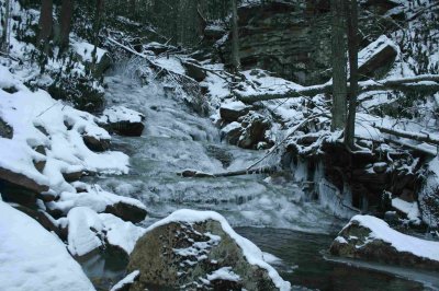 Wide Angle Atop Frigid Windy Run tb0210amr.jpg