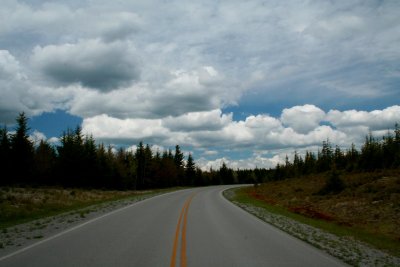 Black Mtn Cloudy Sky Road Scene tb0509ttx.jpg