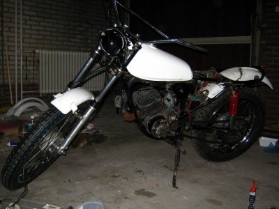 De grote broer: Yamaha DT 125E