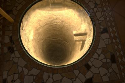 Hotel in Barzio - old well.jpg