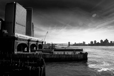 Statten Island Ferry port arrival, Manhattan